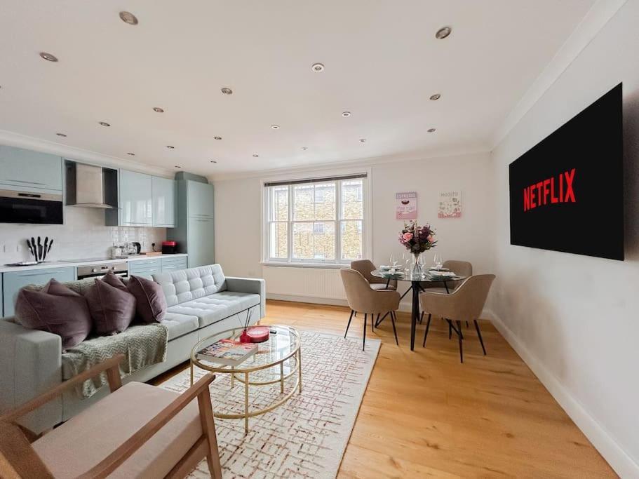 Charming One Bedroom Flat On Portobello Road Appartement Londen